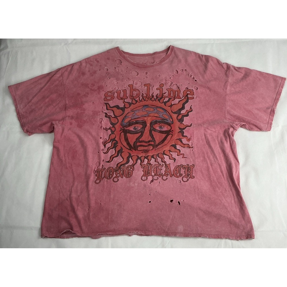 Sublime Long Beach Distressed Band T-Shirt Size L/XL Red Holes Short Sleeve Sun